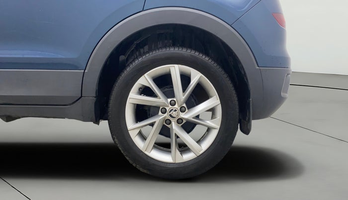 2024 Skoda KUSHAQ STYLE 1.0L TSI MT, Petrol, Manual, 17,862 km, Left Rear Wheel