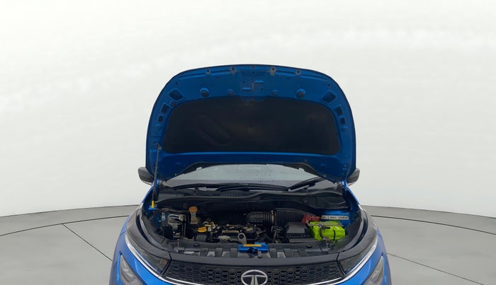 2022 Tata ALTROZ XZ PETROL, Petrol, Manual, 17,462 km, Open Bonet