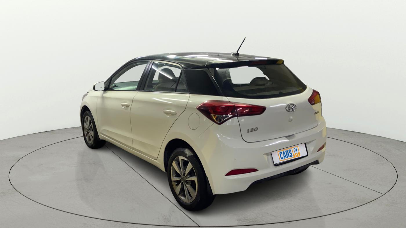 2017 Hyundai Elite i20 ASTA 1.2 DUAL TONE, Petrol, Manual, 1,23,697 km, Left Back Diagonal