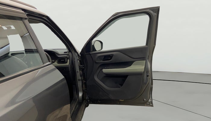 2024 Tata PUNCH ADVENTURE MT CNG , CNG, Manual, 33,793 km, RHS Front Door
