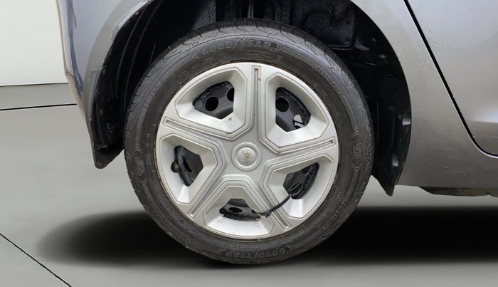 2022 Tata ALTROZ XM PLUS PETROL, Petrol, Manual, 57,204 km, Right Rear Wheel