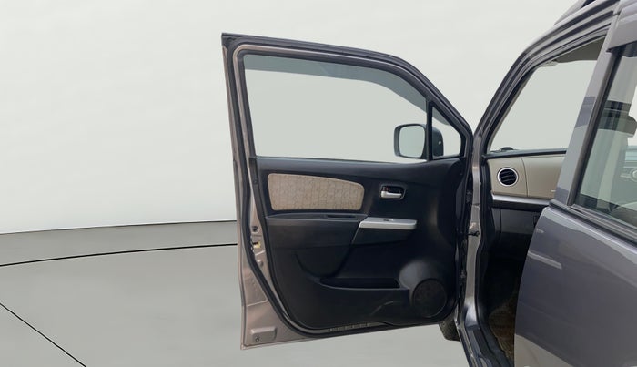 2015 Maruti Wagon R 1.0 VXI, Petrol, Manual, 73,630 km, LHS Front Door