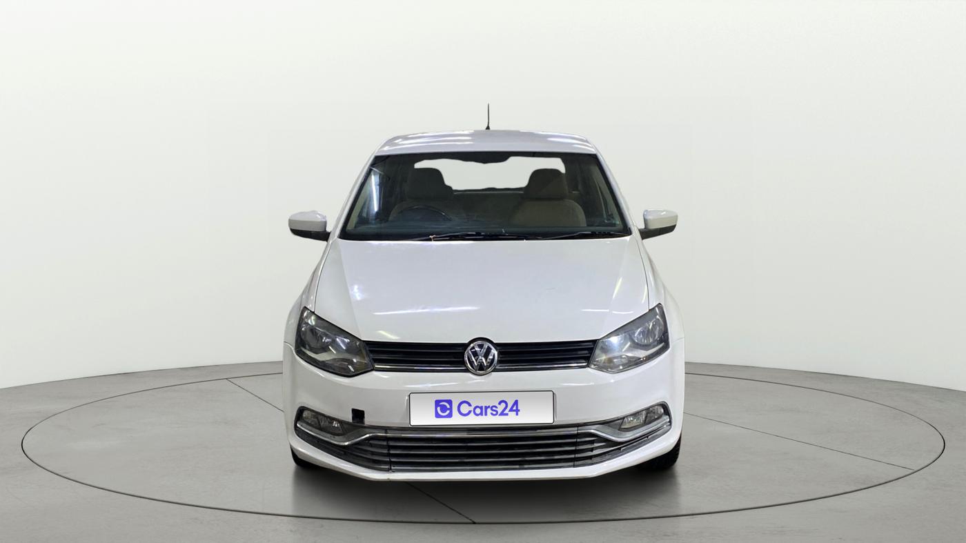 2015 Volkswagen Polo HIGHLINE1.5L, Diesel, Manual, 94,250 km, Front