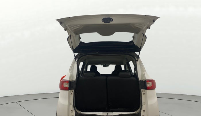 2023 Renault TRIBER RXZ, Petrol, Manual, 33,587 km, Boot Door Open