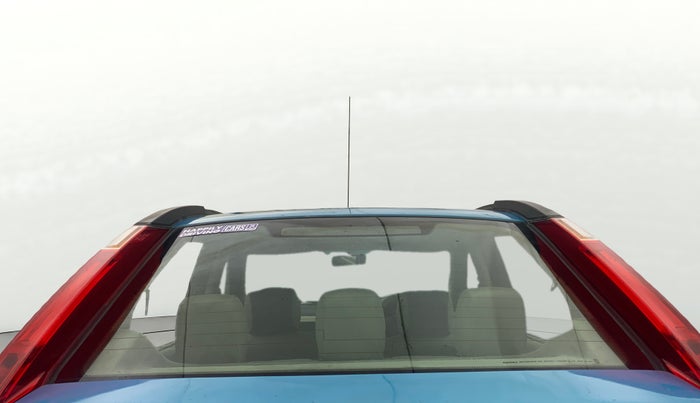 2013 Mahindra Verito 1.5 D6, Diesel, Manual, 95,734 km, Rear Windshield