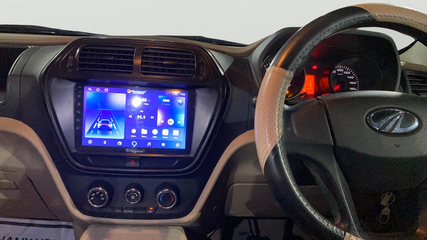 2017 Mahindra TUV300 T6, Diesel, Manual, 20,374 km, Air Conditioner