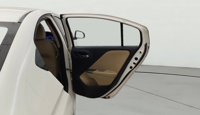 2015 Honda City 1.5L I-VTEC VX CVT, CNG, Automatic, 84,765 km, RHS Rear Door