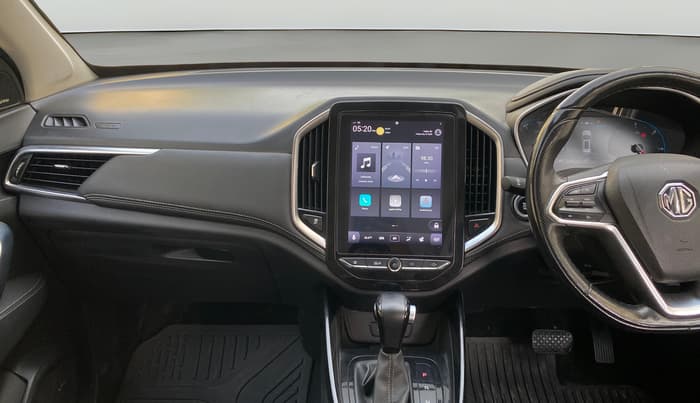 2019 MG HECTOR SHARP 1.5 DCT PETROL, Petrol, Automatic, 1,18,069 km, Air Conditioner