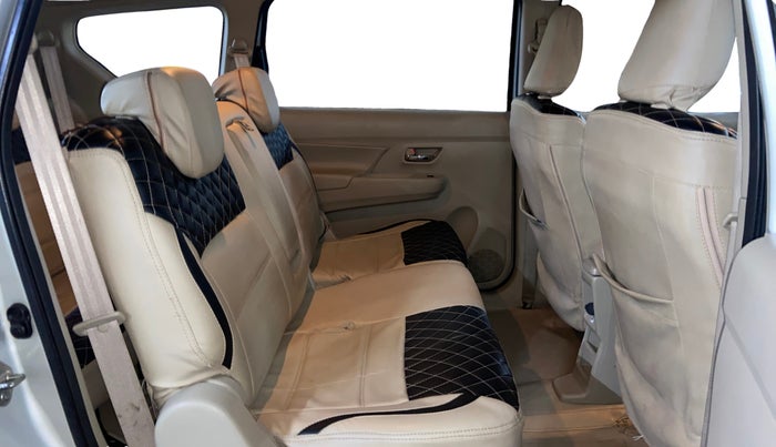 2020 Maruti Ertiga ZXI+ SHVS, Petrol, Manual, 46,413 km, Right Side Rear Door Cabin