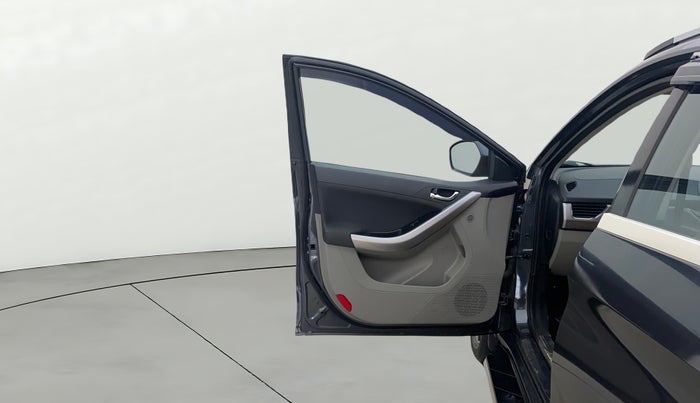 2018 Tata NEXON XZA PLUS DIESEL, Diesel, Automatic, 34,064 km, LHS Front Door