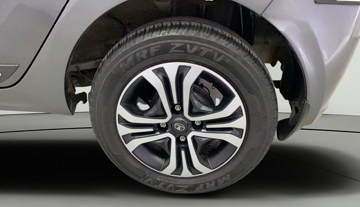 2024 Tata Tiago XT (O) PETROL, Petrol, Manual, 7,625 km, Left Rear Wheel
