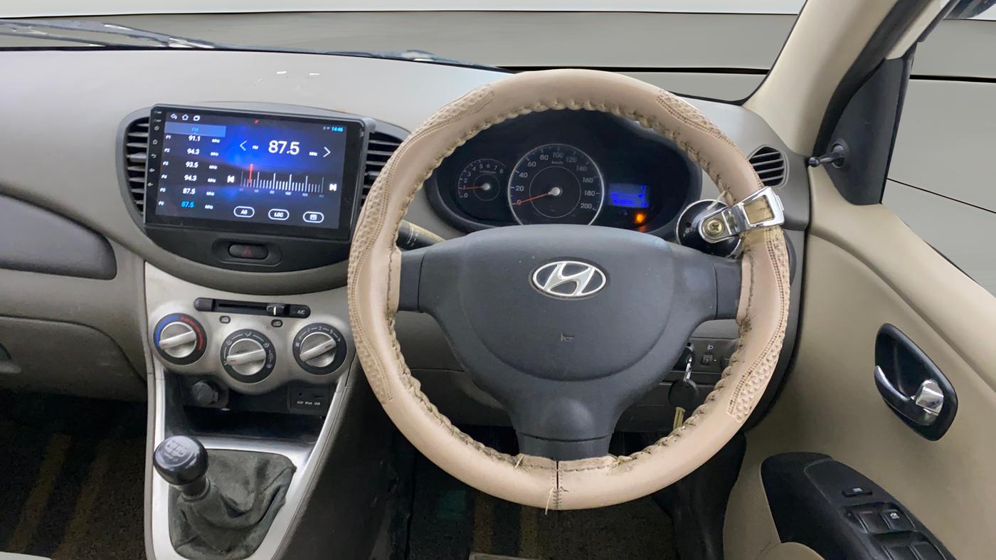 2014 Hyundai i10 SPORTZ 1.1, Petrol, Manual, 82,790 km, Steering Wheel Close Up
