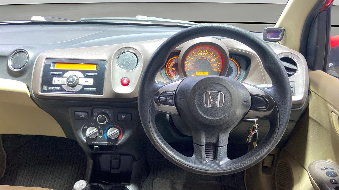 2014 Honda Brio S MT, Petrol, Manual, 65,136 km, Steering Wheel Close Up