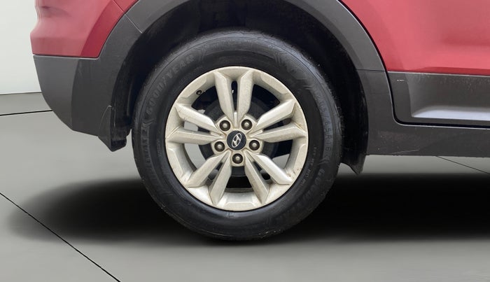 2016 Hyundai Creta SX PLUS 1.6 PETROL, Petrol, Manual, 81,880 km, Right Rear Wheel