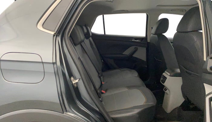 2023 Skoda KUSHAQ STYLE 1.0L TSI MT, Petrol, Manual, 15,595 km, Right Side Rear Door Cabin