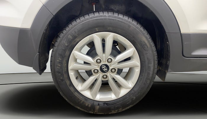 2016 Hyundai Creta  SX 1.6 Petrol , Petrol, Manual, 31,439 km, Right Rear Wheel