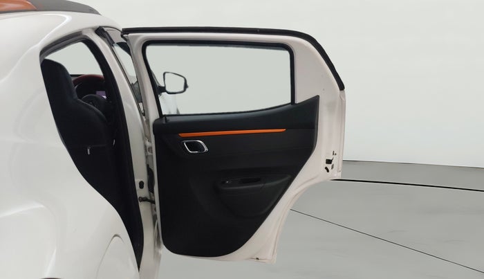 2020 Renault Kwid CLIMBER 1.0 (O), Petrol, Manual, 75,455 km, RHS Rear Door