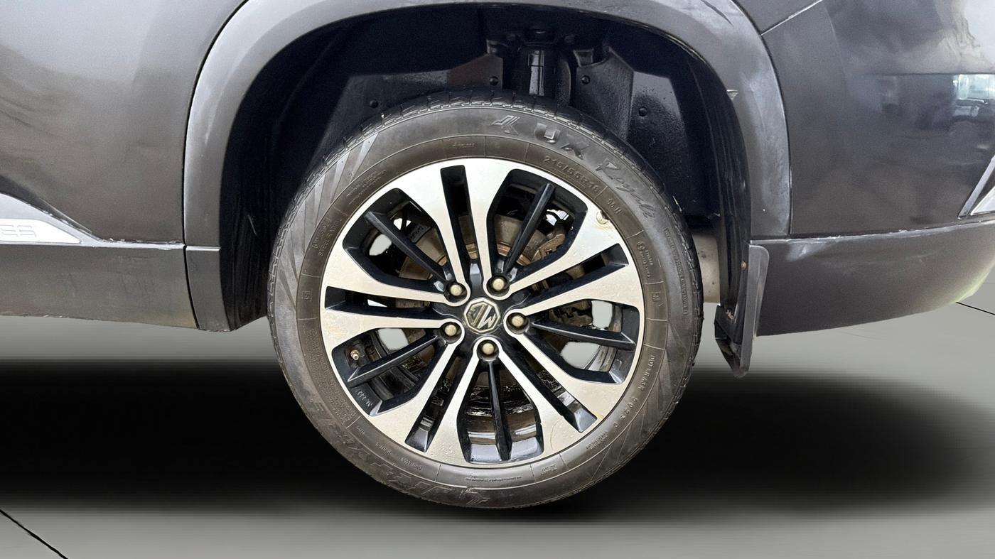 2021 MG HECTOR PLUS SMART 1.5 PETROL TURBO DCT 6-STR, Petrol, Automatic, 82,410 km, Left Rear Wheel