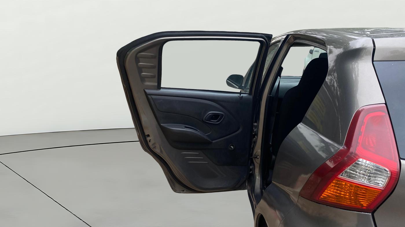 2017 Datsun Redi Go T, Petrol, Manual, 81,846 km, LHS Rear Door