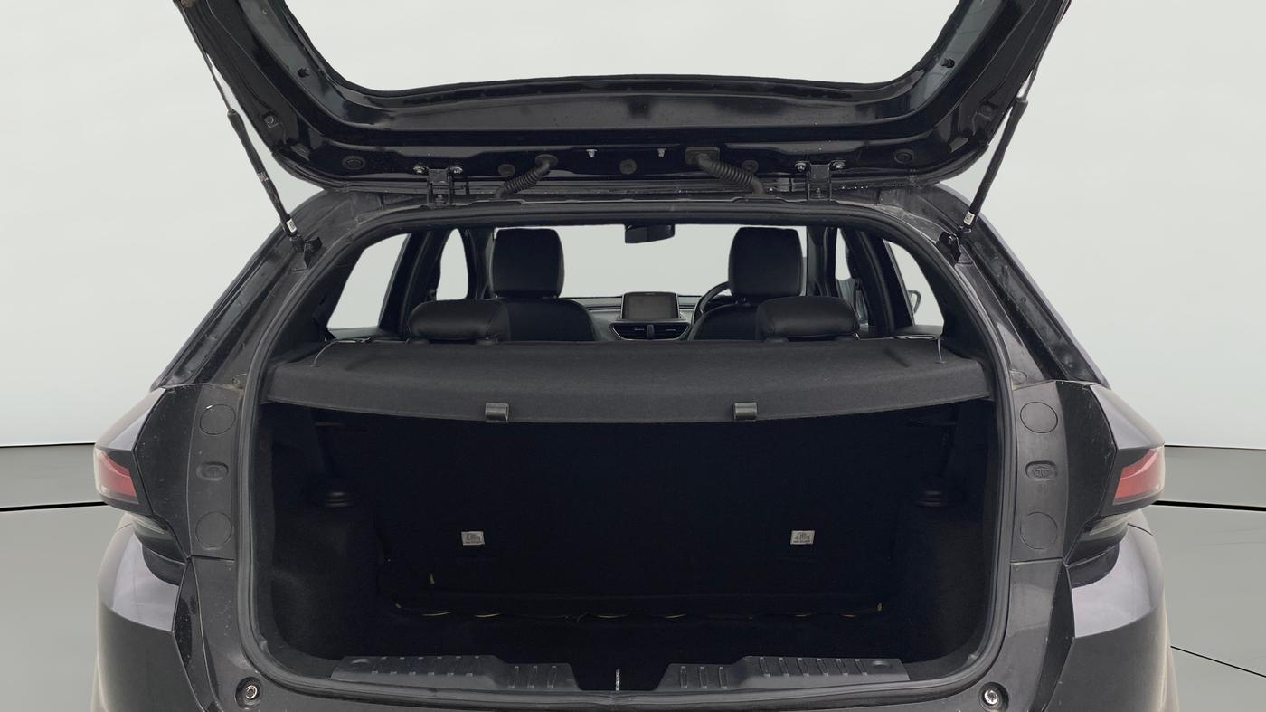 2021 Tata ALTROZ XZ PLUS PETROL DARK EDITION, Petrol, Manual, 26,075 km, Boot Open Zoomed View