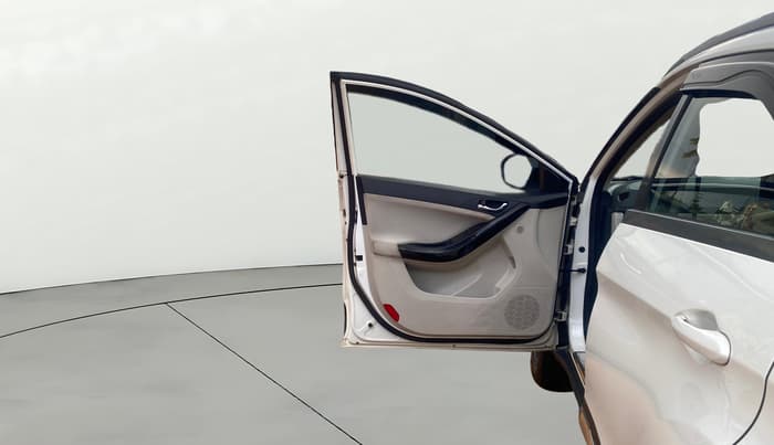 2021 Tata NEXON XZA PLUS SUNROOF PETROL, Petrol, Automatic, 69,092 km, LHS Front Door