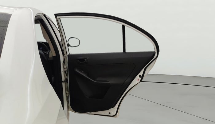 2016 Tata Zest XMS PETROL, Petrol, Manual, 1,02,119 km, RHS Rear Door