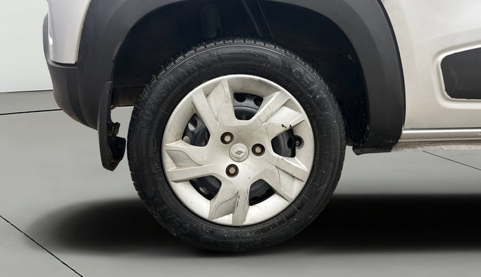 2021 Renault Kwid RXL, Petrol, Manual, 66,912 km, Right Rear Wheel