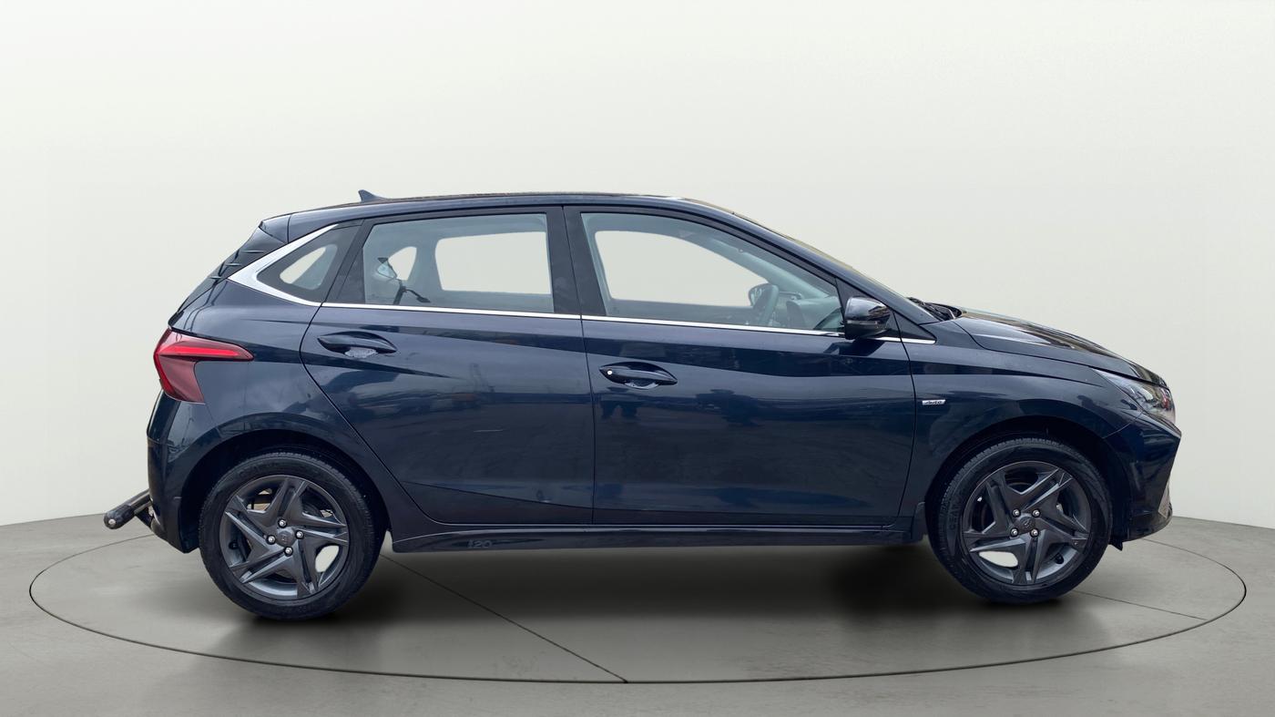 2022 Hyundai NEW I20 Sportz 1.2 IVT, Petrol, Automatic, 2,609 km, Right Side View
