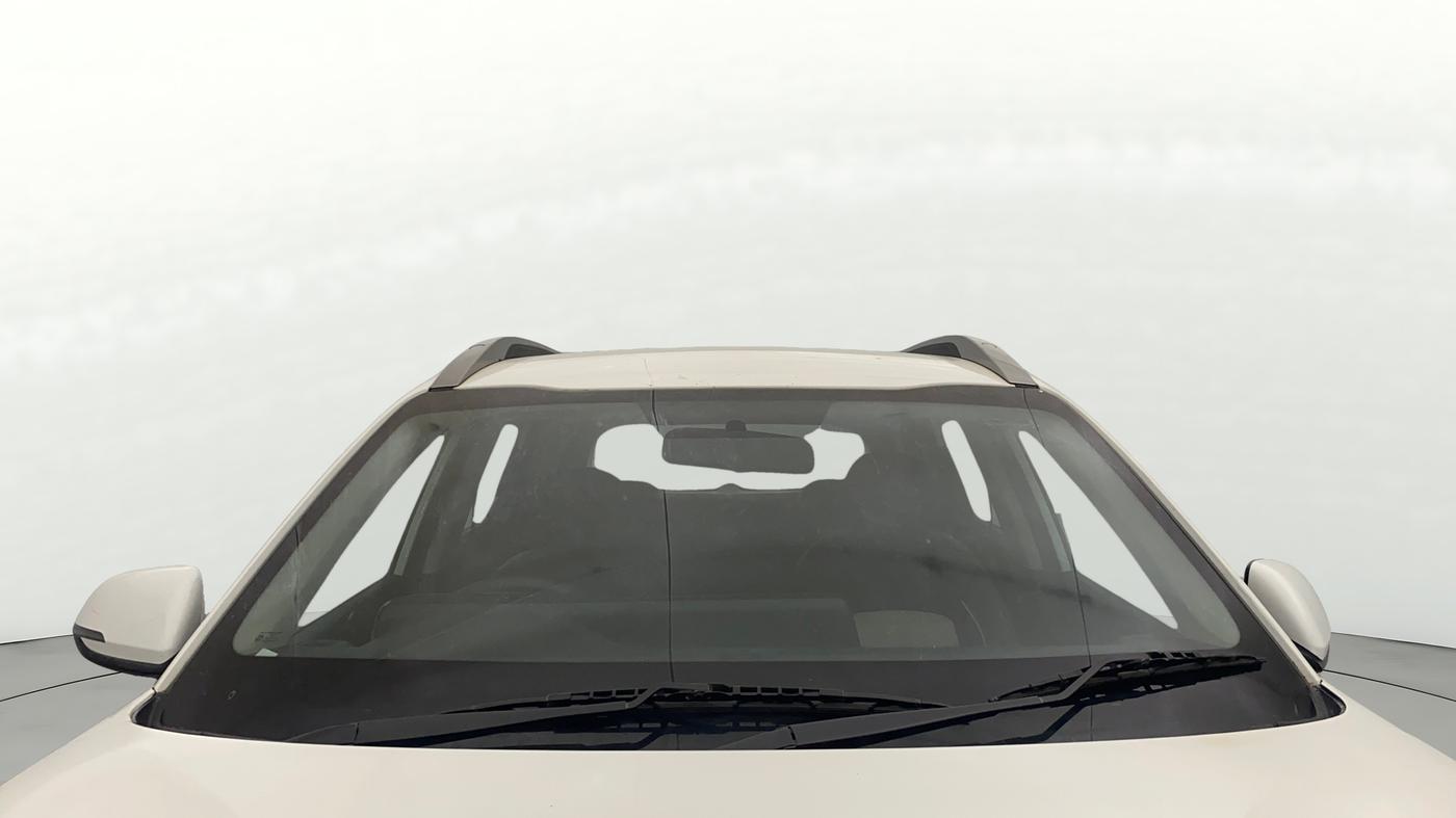 2020 KIA SONET HTK PLUS 1.2, Petrol, Manual, 1,22,315 km, Front Windshield