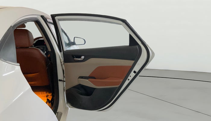 2019 Hyundai Verna 1.4 EX PETROL, Petrol, Manual, 97,678 km, RHS Rear Door