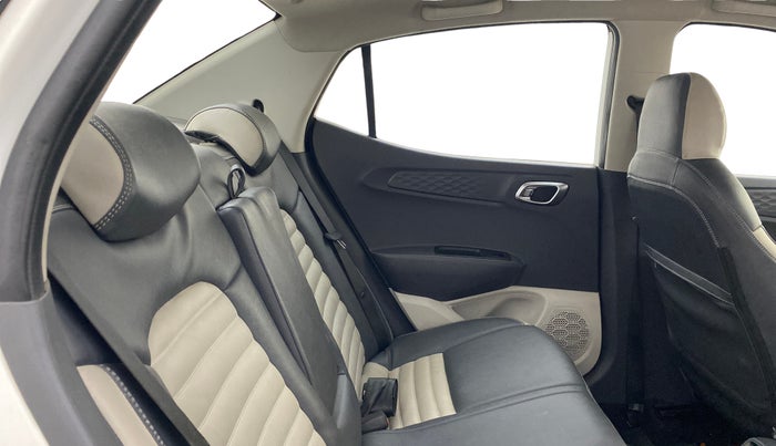 2022 Hyundai AURA SX PLUS 1.2 AMT, Petrol, Automatic, 36,263 km, Right Side Rear Door Cabin