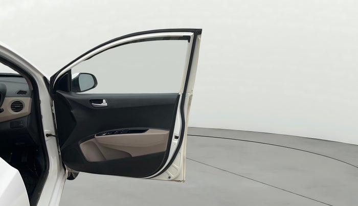 2018 Hyundai Grand i10 SPORTZ (O) 1.2 KAPPA VTVT, Petrol, Manual, 45,578 km, RHS Front Door