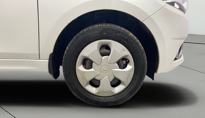 2018 Tata Tiago XZ PETROL, Petrol, Manual, 51,061 km, Right Front Wheel