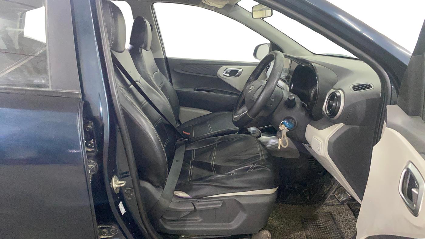 2021 Hyundai GRAND I10 NIOS SPORTZ AMT 1.2 KAPPA VTVT, Petrol, Automatic, 81,807 km, Right Side Front Door Cabin