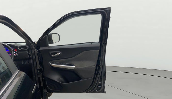 2022 Nissan MAGNITE XV PREMIUM TURBO CVT, Petrol, Automatic, 17,630 km, RHS Front Door