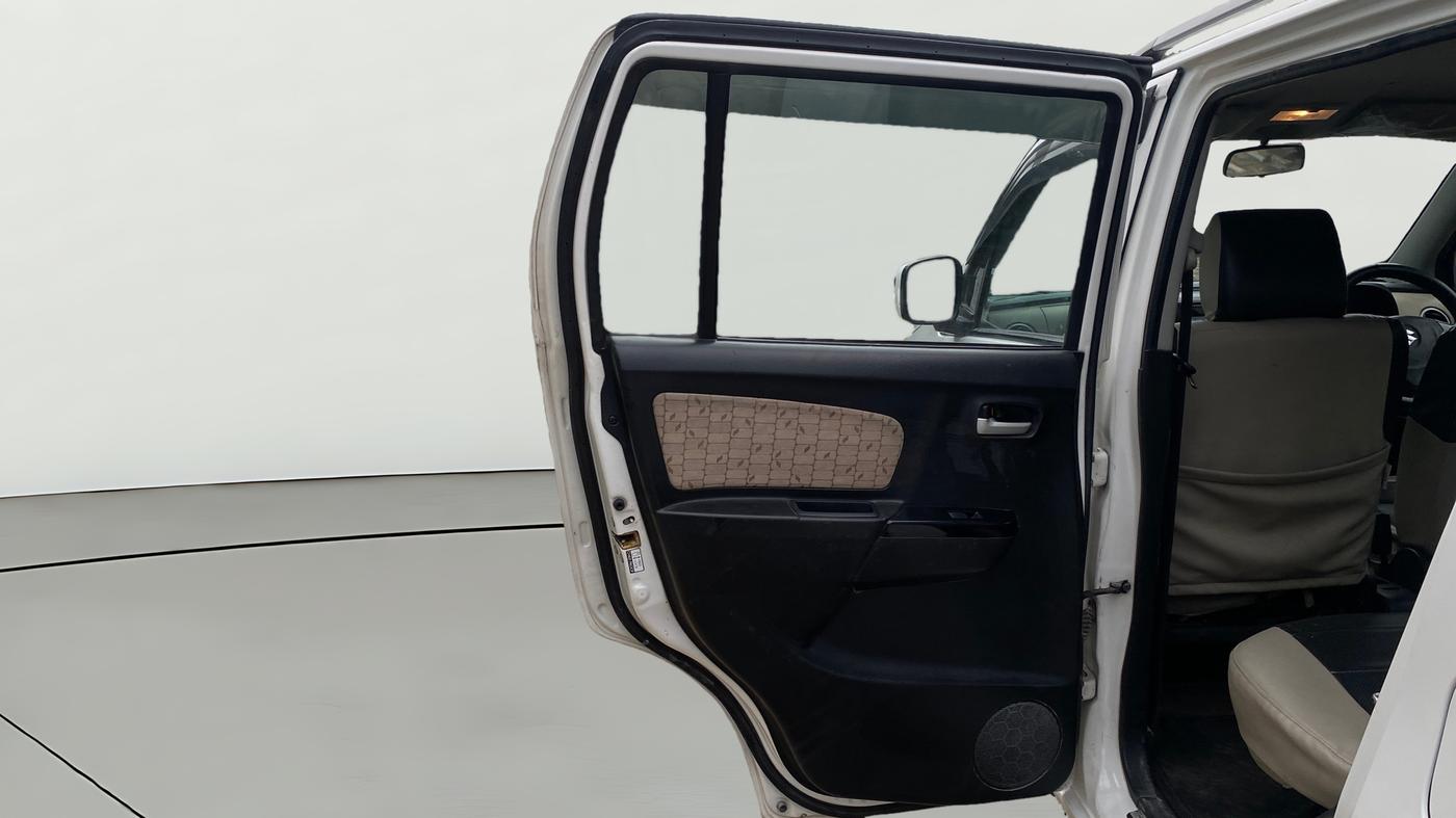 2017 Maruti Wagon R 1.0 VXI, CNG, Manual, 1,32,273 km, LHS Rear Door