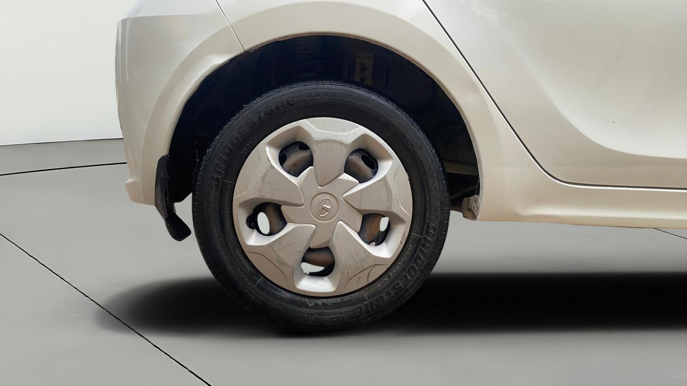 2020 Tata Tiago XT PETROL, Petrol, Manual, 46,888 km, Right Rear Wheel