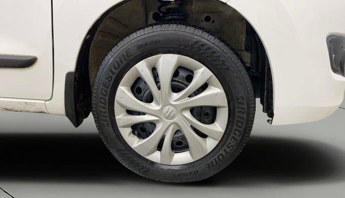 2017 Maruti Wagon R 1.0 VXI, Petrol, Manual, 39,175 km, Right Front Wheel