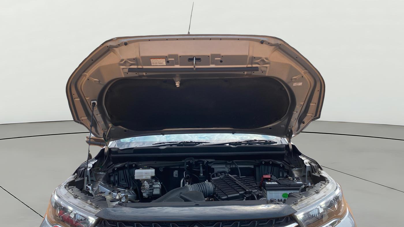 2023 Maruti Invicto ZETA PLUS 7 STR STRONG HYBRID, Hybrid, Automatic, 43,056 km, Open Bonet