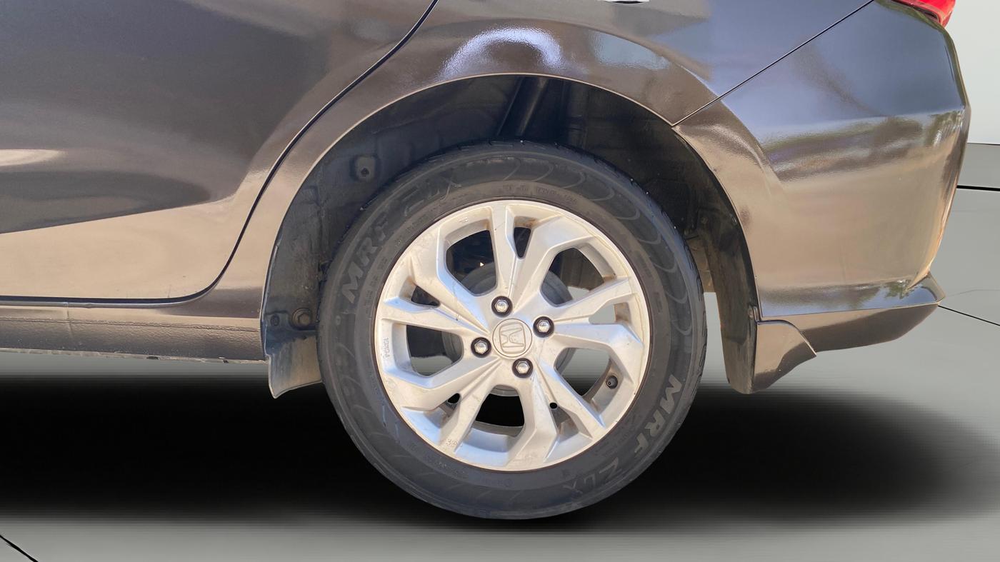 2018 Honda Amaze 1.2L I-VTEC VX, Petrol, Manual, 75,874 km, Left Rear Wheel