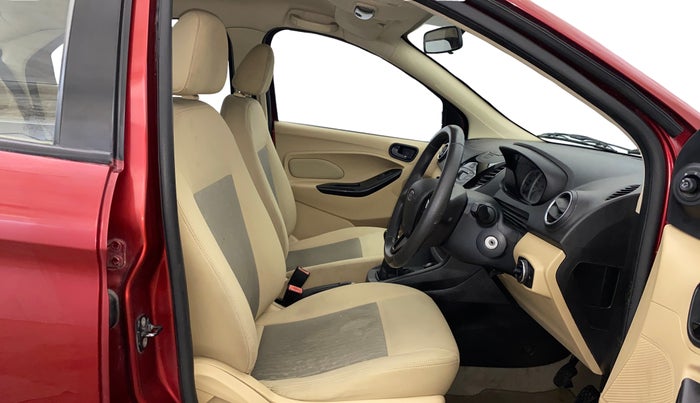 2015 Ford Figo Aspire TREND 1.2 PETROL, Petrol, Manual, 45,957 km, Right Side Front Door Cabin