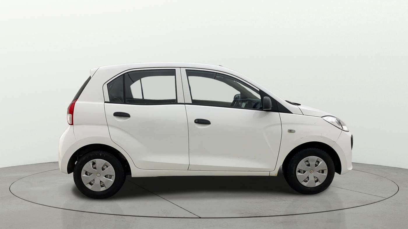 2019 Hyundai NEW SANTRO ERA EXECUTIVE, Petrol, Manual, 57,810 km, Right Side View