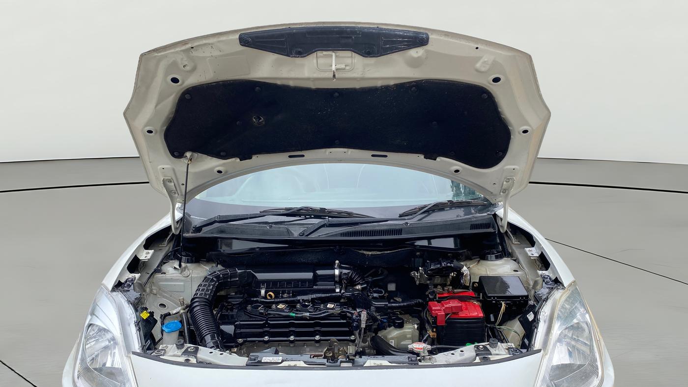 2018 Maruti Dzire VXI AMT, Petrol, Automatic, 81,203 km, Open Bonet