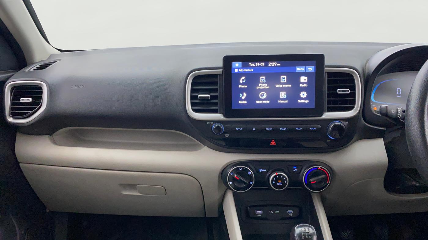 2023 Hyundai VENUE S 1.2, Petrol, Manual, 62,182 km, Air Conditioner