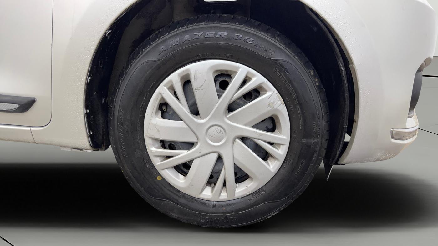 2019 Maruti Dzire VXI, Petrol, Manual, 27,585 km, Right Front Wheel