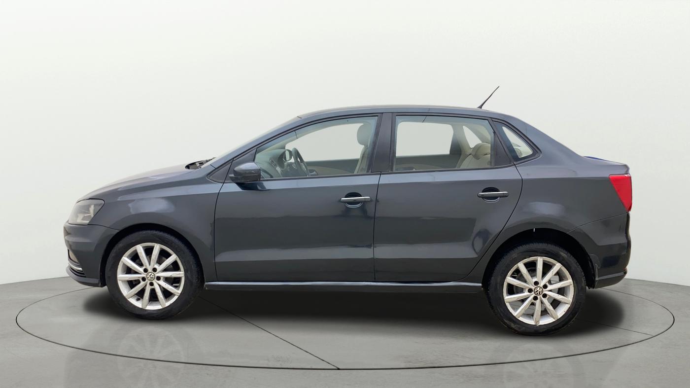 2018 Volkswagen Ameo HIGHLINE PLUS 1.5L AT 16 ALLOY, Diesel, Automatic, 1,09,907 km, Left Side