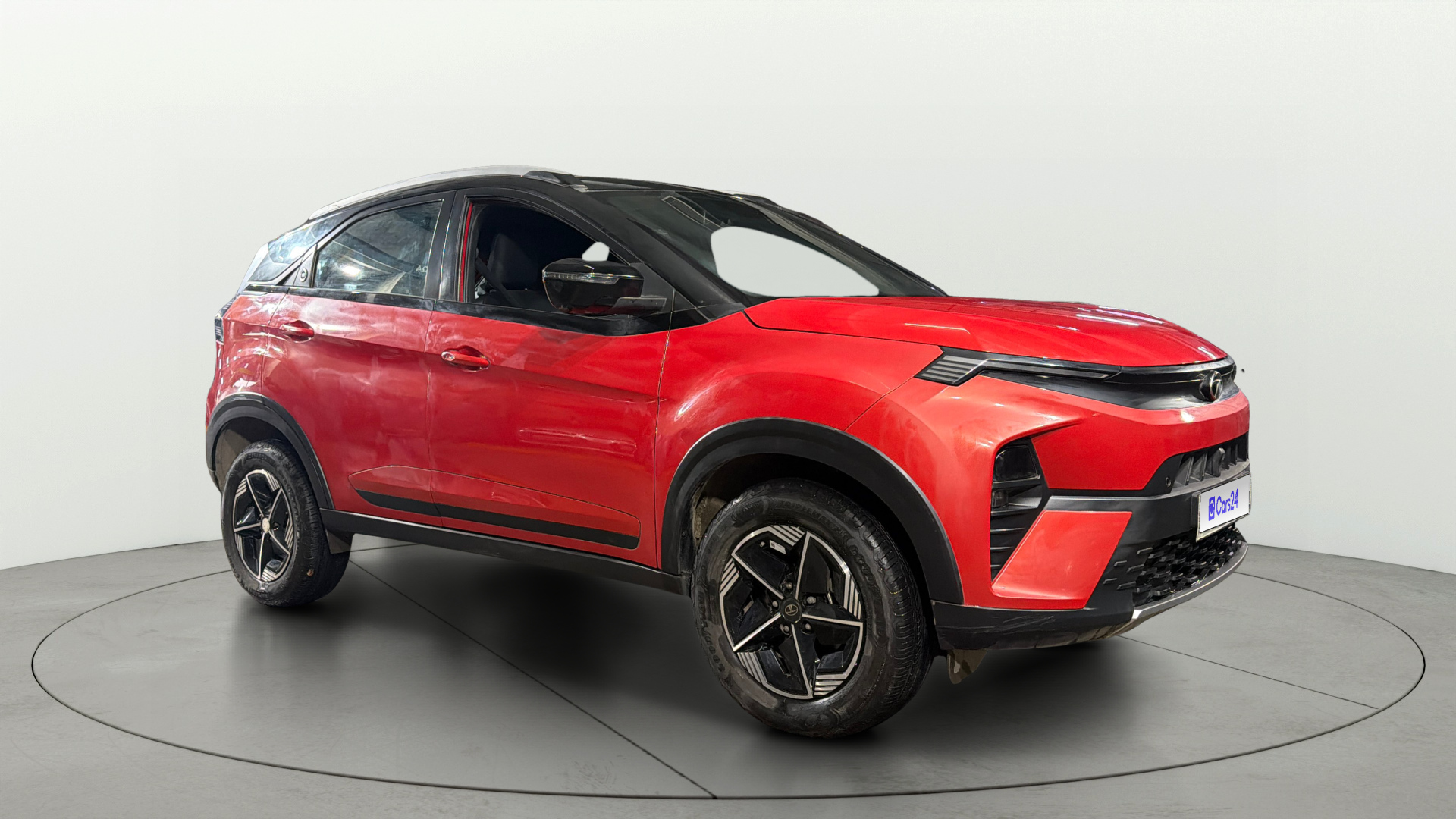 2023 Tata Nexon FEARLESS + SUNROOF DCA DUAL TONE 1.2 PETROL 2023 Tata Nexon FEARLESS + SUNROOF DCA DUAL TONE 1.2 PETROL
