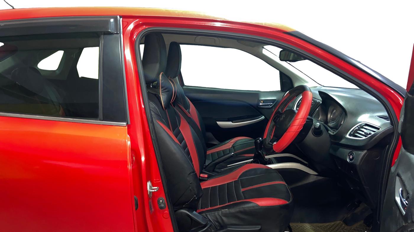 2016 Maruti Baleno ZETA DIESEL 1.3, Diesel, Manual, 68,780 km, Right Side Front Door Cabin