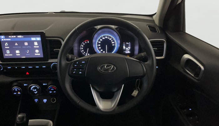 2021 Hyundai VENUE S+ 1.2, Petrol, Manual, 45,320 km, Steering Wheel Close Up