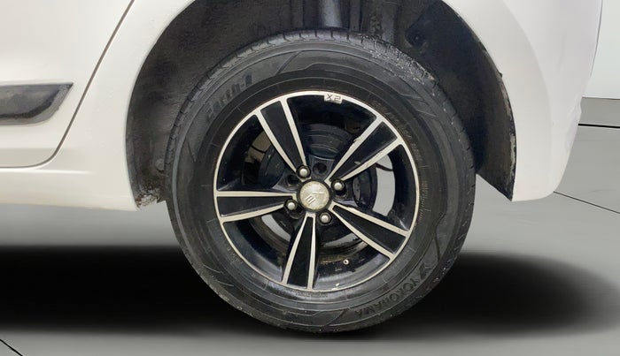 2014 Hyundai Elite i20 SPORTZ 1.2, Petrol, Manual, 68,233 km, Left Rear Wheel